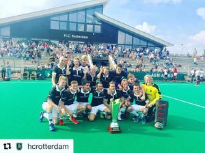 Image post by @stxfieldhockey on Instagram