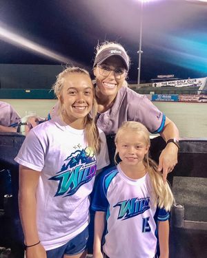 Image post by @daniellelawrie15 on Instagram