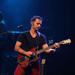 Image post by @thewarfield on Instagram