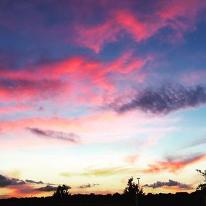 Image post by @crossmendci on Instagram