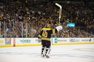 Image post by @NHLBruins on Twitter