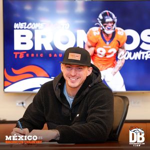 Image post by @broncosespanol on Instagram