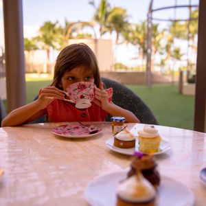 Image post by @stregisbalharbour on Instagram