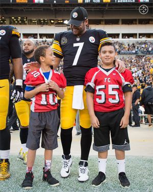 Image post by @SteelersYouthFB on Twitter/X