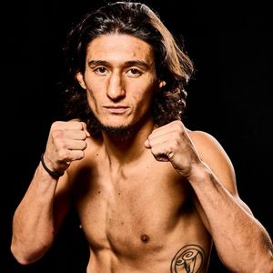 Image post by @upnextfighting on Instagram
