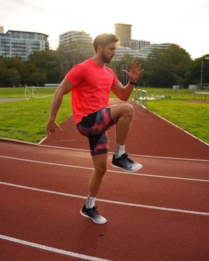 Image post by @uarunning on Instagram