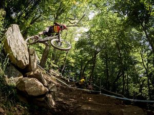 Image post by @foxmtb on Instagram