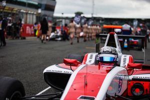 Image post by @alex_albon on Instagram