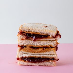 Image post by @canadatakeout on Instagram