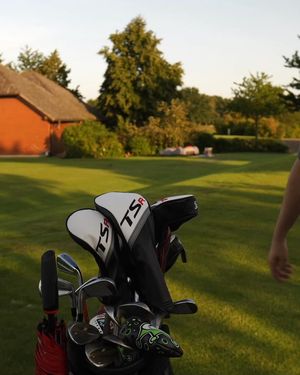 Image post by @nvd_golf on Instagram