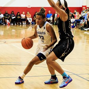 Image post by @nikegirlseybl on Instagram