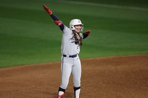 Image post by @ArizonaSoftball on Twitter