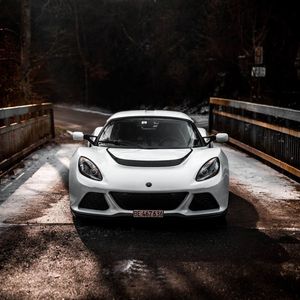 Image post by @lotuscars on Instagram