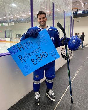 Image post by @sluhockey on Instagram