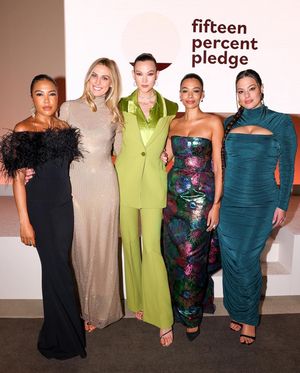Image post by @karliekloss on Instagram