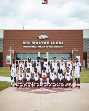 Image post by @razorbackmbb on Instagram