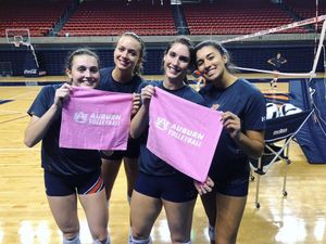 Image post by @auburnvolleyball on Instagram