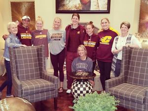 Image post by @cmuwomensgolf on Instagram