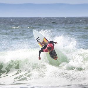 Image post by @wsl.qs on Instagram