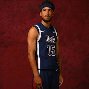 Image post by @hoopmag on Instagram