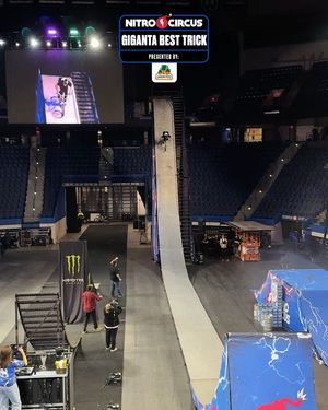 Image post by @nitrocircus on Instagram