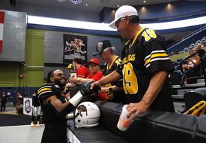 Image post by @sugarskullsfootball on Instagram