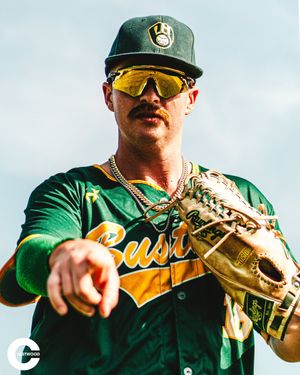 Image post by @coleeastwood_ on Twitter