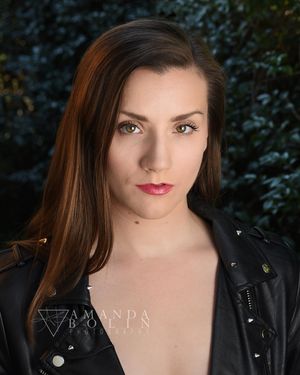 Image post by @amandabolinphotography on Instagram