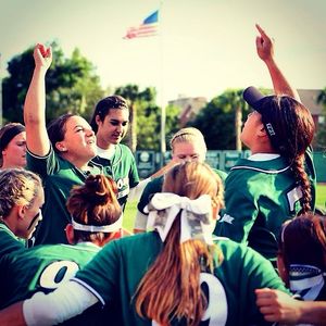 Image post by @stetsonsoftball on Instagram