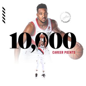 Image post by @trailblazers on Twitter