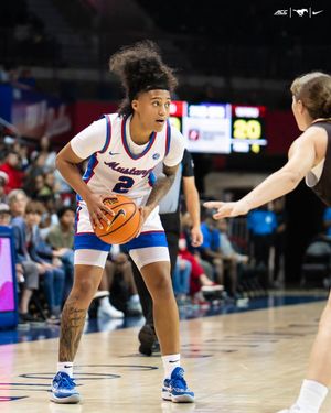 Image post by @SMUWBB on Twitter