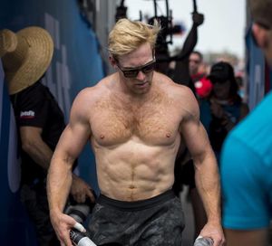 Image post by @dekacomp on Instagram