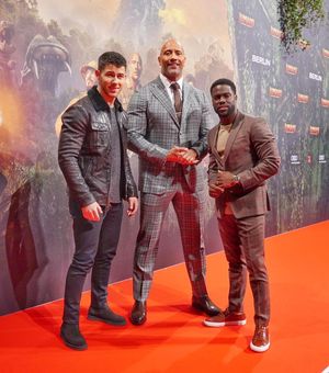 Image post by @kevinhart4real on Instagram