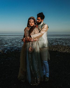 Image post by @thismodernlovephoto on Instagram