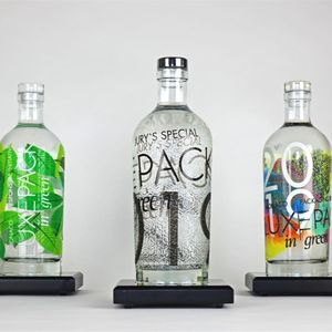 Image post by @oi_glass on Instagram