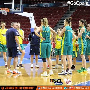 Image post by @basketballaus on Instagram