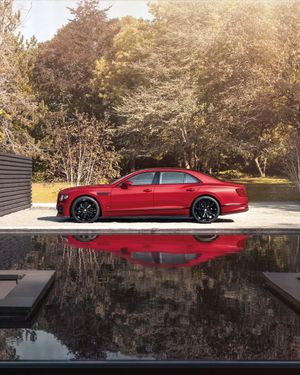 Image post by @BentleyMotors on Twitter
