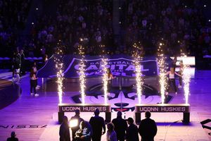 Image post by @xl_center on Instagram