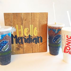 Image post by @hellomeridian on Instagram