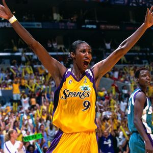 Image post by @la_sparks on Instagram