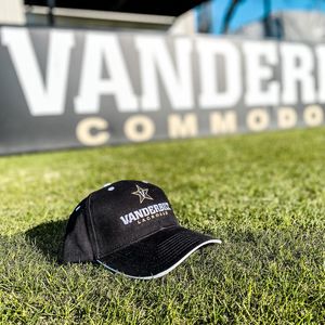 Image post by @vandylacrosse on Instagram