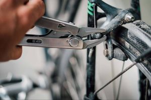 Image post by @leathermantools on Instagram