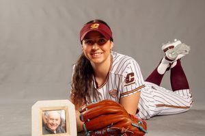 Image post by @_allyssahollo on Instagram