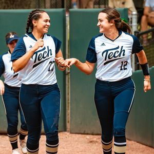 Image post by @gatechsoftball on Instagram