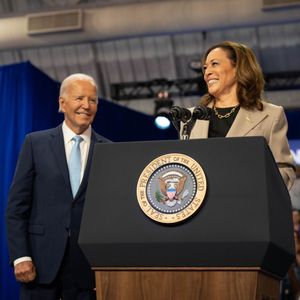 Image post by @thedemocrats on Instagram
