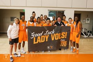 Image post by @ladyvol_hoops on Instagram