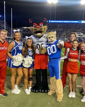 Image post by @gobearcatscheer on Instagram