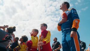 Video post by @joeylogano on Twitter