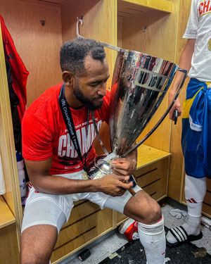 Image post by @phxrisingfc on Instagram