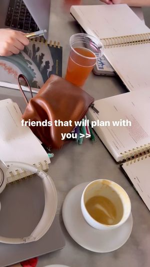 Video post by @BecomingYourBestPlanner on Facebook